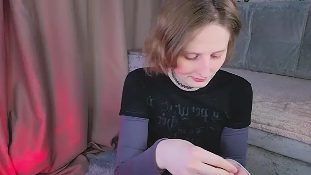 c0ralynx online show from April 21, 4:46 pm