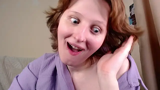 Snapshot of c0ralynx chatting on March 18, 1:12 pm c0ralynx online show from March 18, 1:12 pm