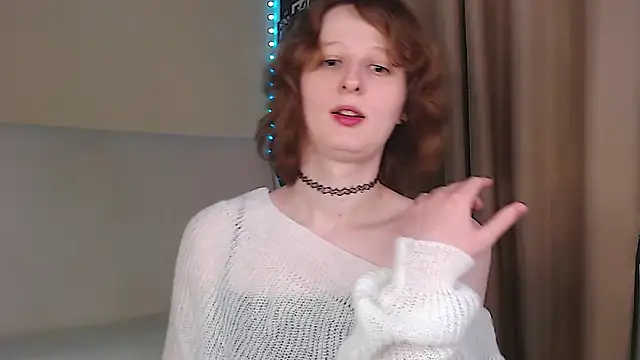 Snapshot of c0ralynx chatting on September 17, 11:18 pm c0ralynx online show from September 17, 11:18 pm