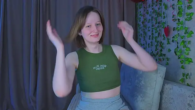 c0ralynx online show from February 18, 11:12 pm