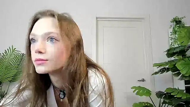 Sweet Piece online show from October 23, 1:04 am