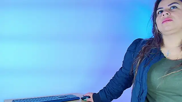 Snapshot of Lia_adamsss chatting on March 3, 3:35 am Lia adamsss online show from March 3, 3:35 am