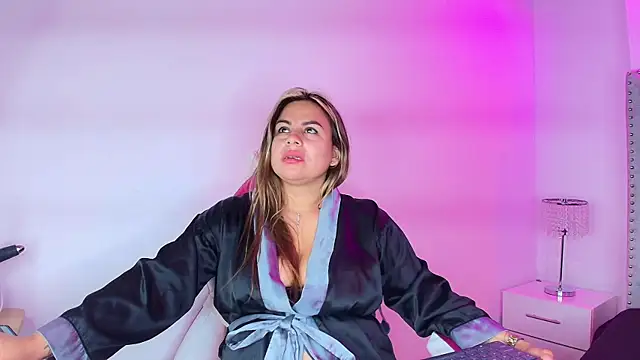 Snapshot of Lia_adamsss chatting on January 11, 3:52 pm Lia adamsss online show from January 11, 3:52 pm