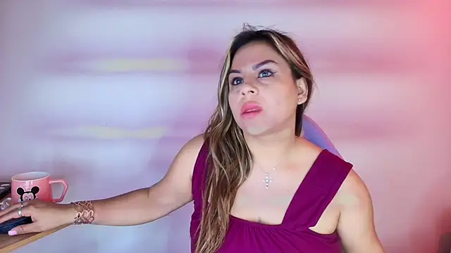 Lia adamsss online show from April 2, 4:02 pm