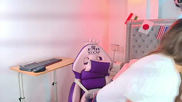 Lia adamsss online show from June 26, 3:56 am