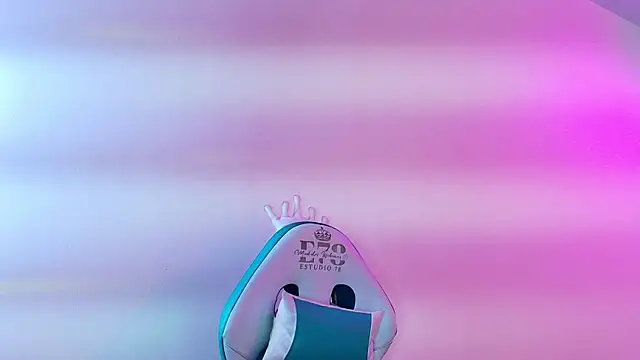 Snapshot of Lia_adamsss chatting on February 5, 3:35 am Lia adamsss online show from February 5, 3:35 am