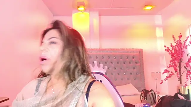 Lia adamsss online show from June 4, 3:33 am