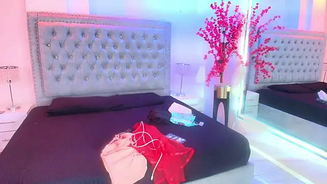 Lia adamsss online show from May 30, 3:57 am