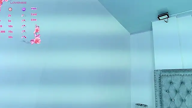 Snapshot of Lia_adamsss chatting on February 6, 3:35 am Lia adamsss online show from February 6, 3:35 am