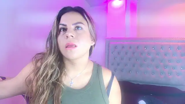 Lia adamsss online show from May 24, 4:01 am