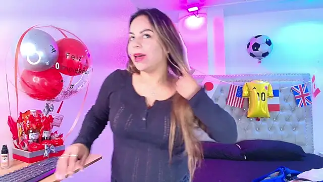 Lia adamsss online show from June 17, 3:28 am