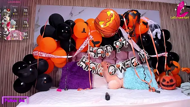 Nicolee19 online show from November 8, 11:08 pm