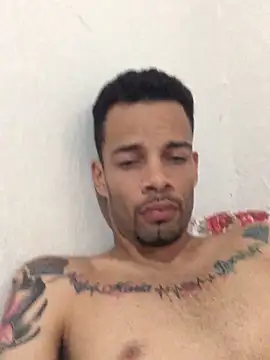 HenriquePhn online show from May 17, 6:52 pm