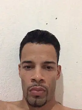 HenriquePhn online show from May 23, 7:46 pm