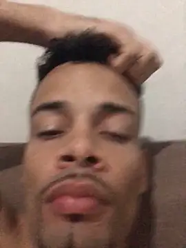 HenriquePhn online show from June 10, 2:02 am
