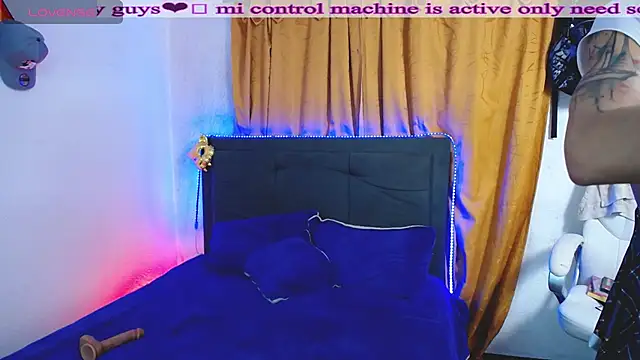 Kandy Bellerose online show from December 21, 2:46 am