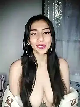 Snapshot of Mihaasophia chatting on March 20, 5:35 am Mihaasophia online show from March 20, 5:35 am