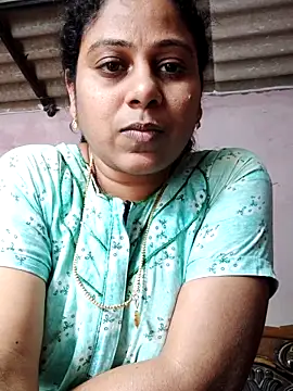 Snapshot of JENNIFERtamil chatting on December 4, 7:51 am JENNIFERtamil online show from December 4, 7:51 am