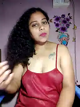 Snapshot of JENNIFERtamil chatting on December 15, 8:58 pm JENNIFERtamil online show from December 15, 8:58 pm