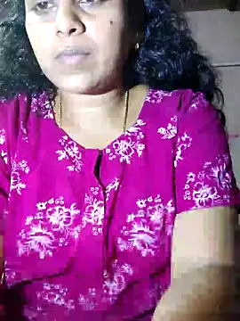 Snapshot of JENNIFERtamil chatting on November 3, 8:40 am JENNIFERtamil online show from November 3, 8:40 am