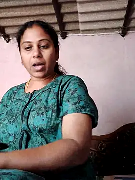 JENNIFERtamil online show from February 24, 7:42 am