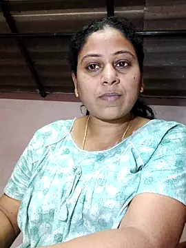 JENNIFERtamil online show from March 26, 7:39 am