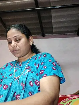 JENNIFERtamil online show from April 12, 7:44 am