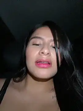 andrea gomes  online show from April 26, 6:54 am