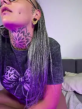 Snapshot of xxveraa_vibe chatting on July 21, 9:49 pm xxveraa vibe online show from July 21, 9:49 pm