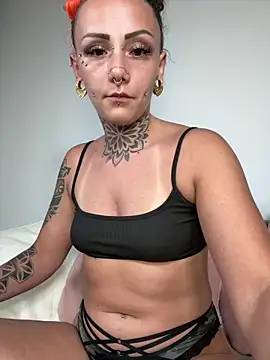 xxveraa vibe online show from May 24, 9:58 pm
