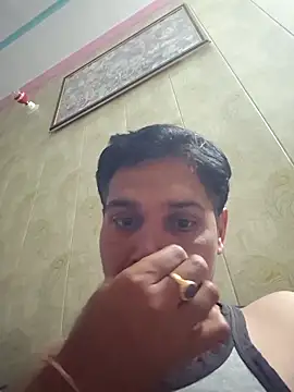 johnny8731 online show from April 6, 5:14 pm