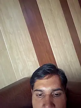 johnny8731 online show from April 24, 6:15 am