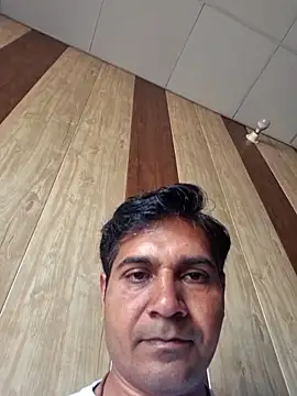 johnny8731 online show from April 19, 3:40 am