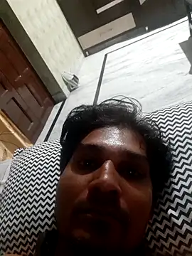 johnny8731 online show from October 17, 7:15 pm