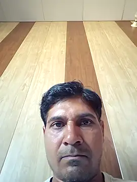 johnny8731 online show from April 5, 4:52 am