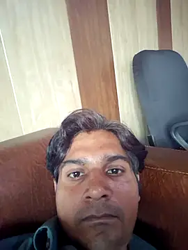 johnny8731 online show from October 20, 10:05 am