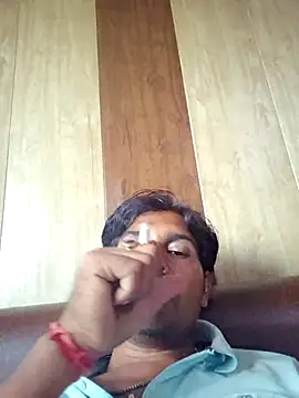 johnny8731 online show from October 5, 10:39 am