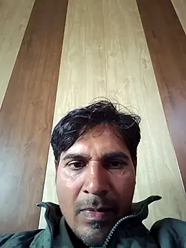 johnny8731 online show from February 5, 9:27 am