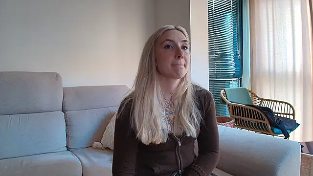 tattoobbgirl online show from February 5, 3:08 pm