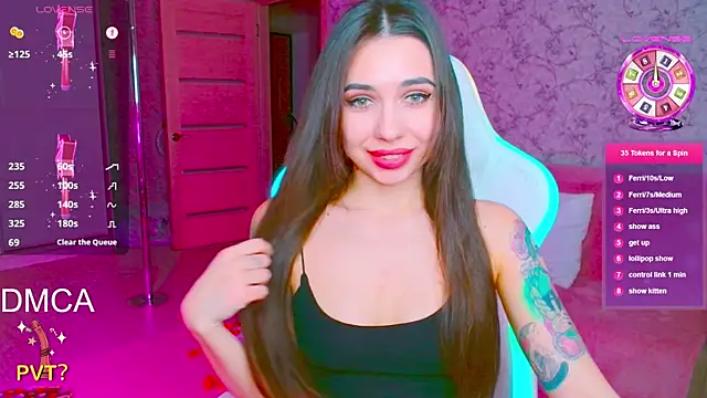 vinkiepinkie online show from April 16, 5:25 pm