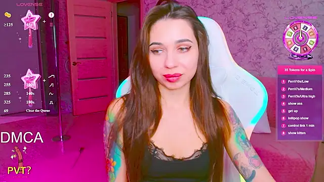 vinkiepinkie online show from March 23, 5:46 pm