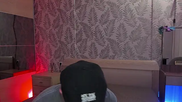 Snapshot of Cactus__James chatting on November 20, 3:02 pm Cactus James online show from November 20, 3:02 pm