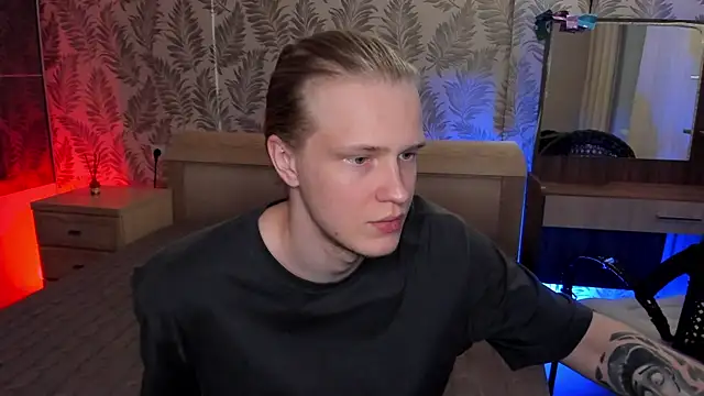 Snapshot of Cactus__James chatting on October 27, 3:02 pm Cactus James online show from October 27, 3:02 pm