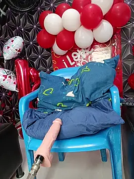 Megann 9 online show from February 13, 12:49 pm