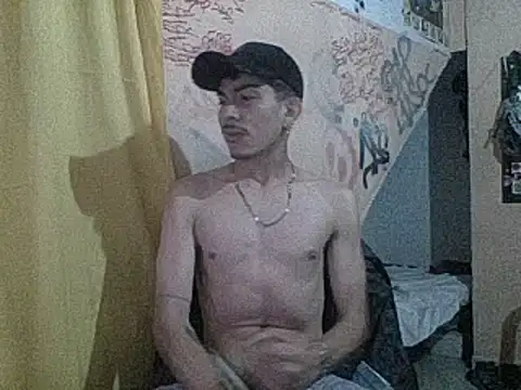 Y0urgodzeus online show from March 19, 9:28 am