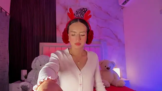 peachandtyron  online show from November 10, 3:33 am