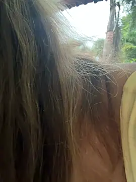 Brilliant-Splashes online show from February 22, 2:14 am