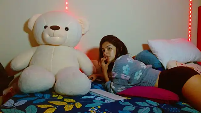 meganxox25 online show from October 29, 2:10 am