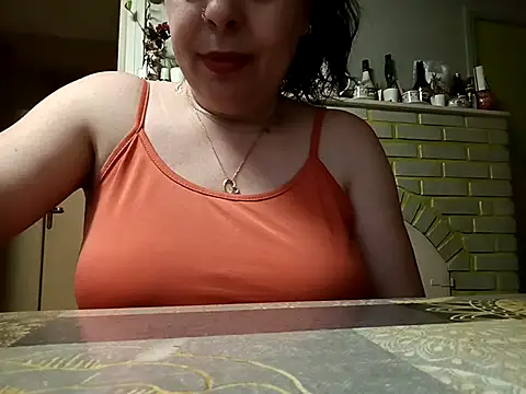 mimi19820 online show from April 7, 12:18 pm