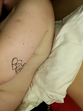 mimi19820 online show from March 20, 9:16 pm